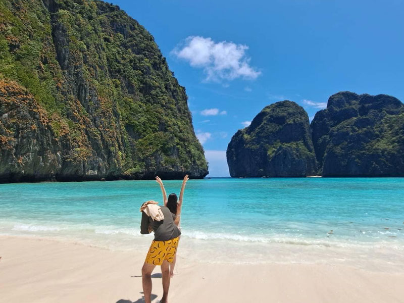 Phi Phi Island By Speed Boat