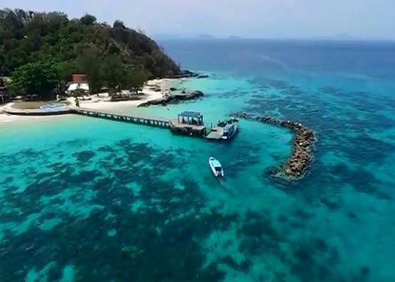 Raya Island Tour