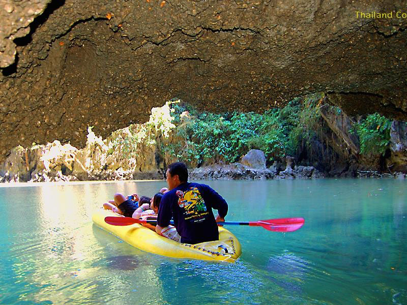 Phang Nga Sea Canoe by Big Boat