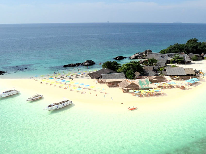 Phi Phi  Island by Speed Boat