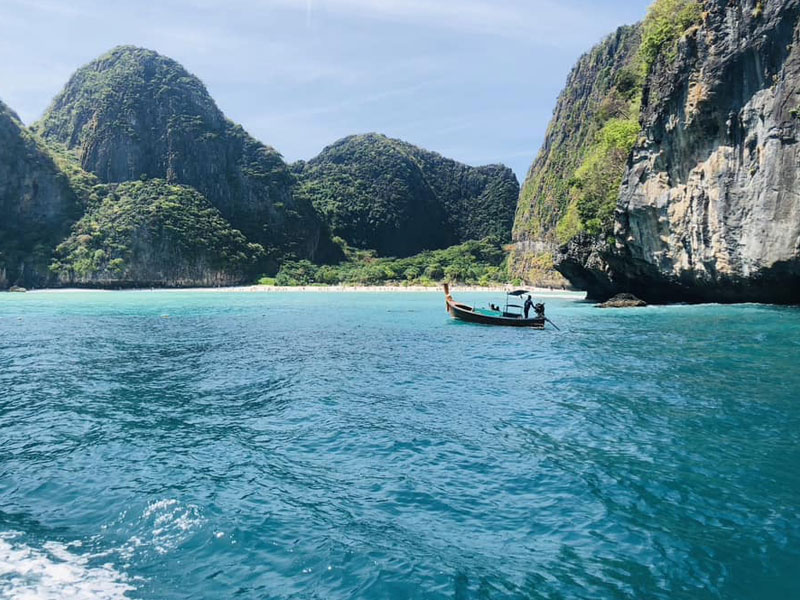 Phi Phi  Lazy Tour by speed Boat